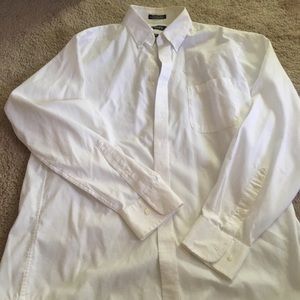 Men’s CHAPS dress shirt